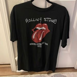 ROLLING STONES TSHIRT 1975 TOUR SIZE EXTRA LARGE